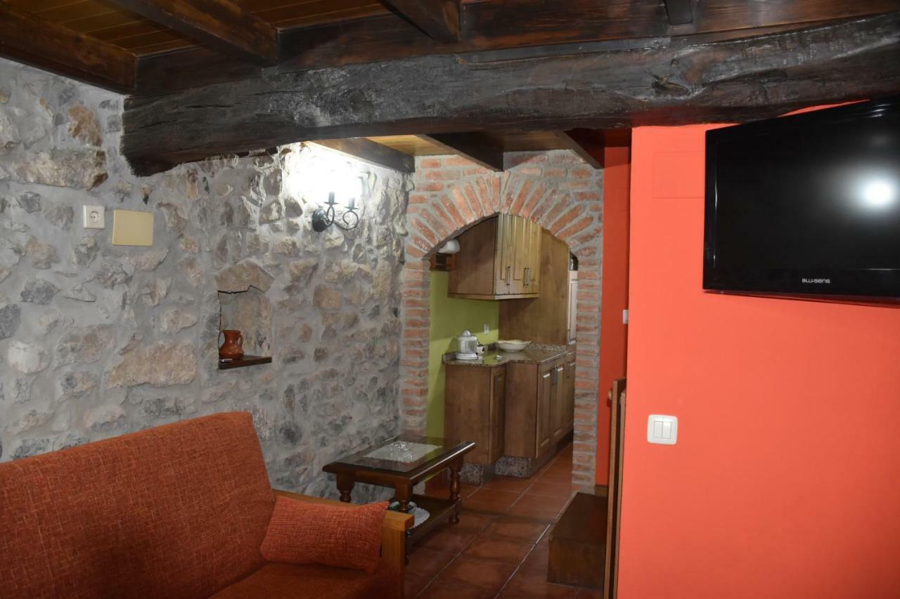 Vivienda Vacacional El Navariegu 1 Villanueva de Pria ภายนอก รูปภาพ